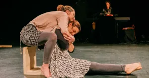 A scuola - ELLE - 1/5 anni - Immagine: 1