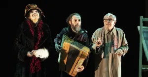 CADUTO FUORI DAL TEMPO - Immagine: 1