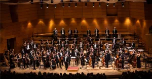 A teatro | Milano, Teatro del Verme - “IN ANTEPRIMA” CON I POMERIGGI MUSICALI: PROVA GENERALE DEL CONCERTO DIRETTO ED ESEGUITO DAL PIANISTA LOUIS LORTIE CON IL PIANISTA ILLIA OVCHARENKO - 6/13 anni - Immagine: 2