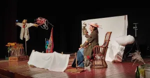 A teatro | Cassina de' Pecchi (MI), Piccolo Teatro della Martesana - CHI HA RAPITO PRIMAVERA? - 3/7 anni - Immagine: 1