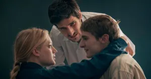 FOREVER YOUNG - Immagine: 2