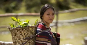 LUNANA, IL VILLAGGIO ALLA FINE DEL MONDO - Immagine: 3