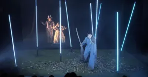 A teatro | Arcore (MB), Cineteatro Nuovo - FAVOLA SENZA TEMPO - dai 6 anni - Immagine: 1