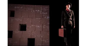 A scuola - 3E14 | INFINITO NON PERIODICO - 8/12 anni - Immagine: 1